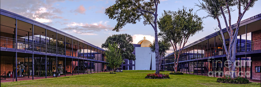 University of St. Thomas – Texas